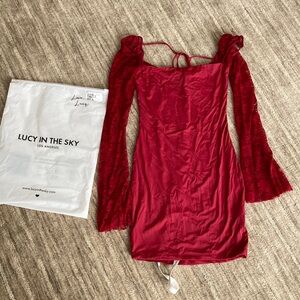 https://www.lucyinthesky.com/shop/lace-long-sleeve-bodycon-dress-in-maroon-69286